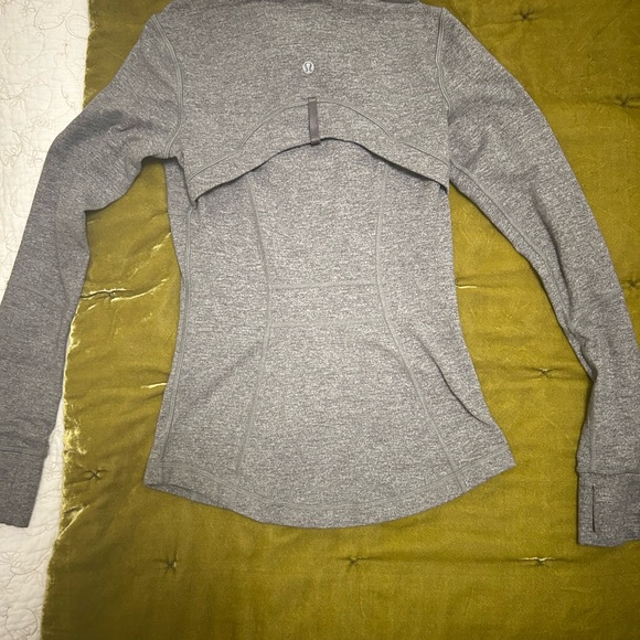 Lululemon define jacket size 2 - Picture 3 of 3